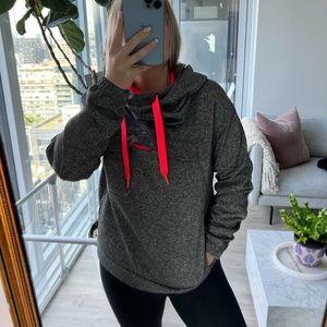 Cowlneck / Hoodie with chest pouch and pockets